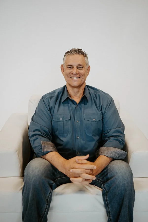 Pastor Dean